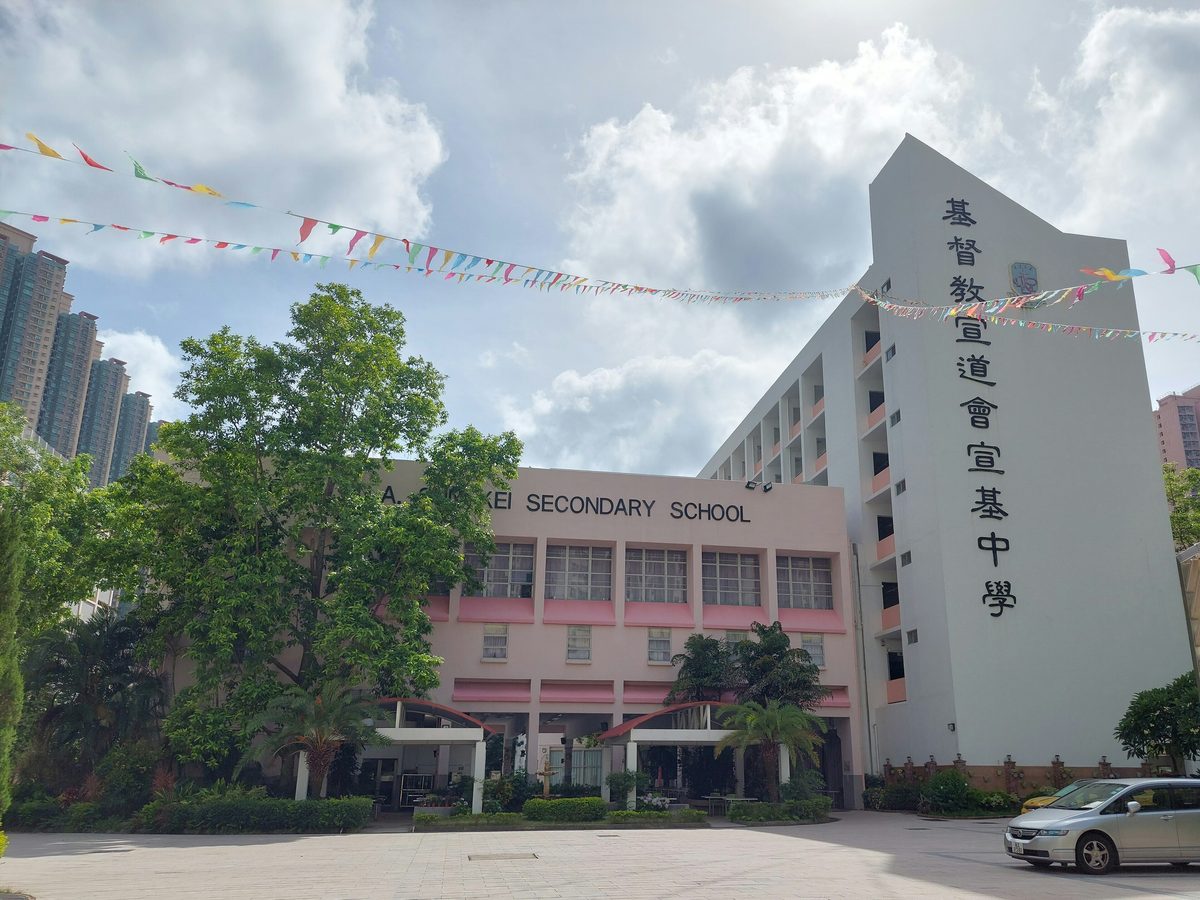 天津大學與理大合辦深圳學院迎首批102學生