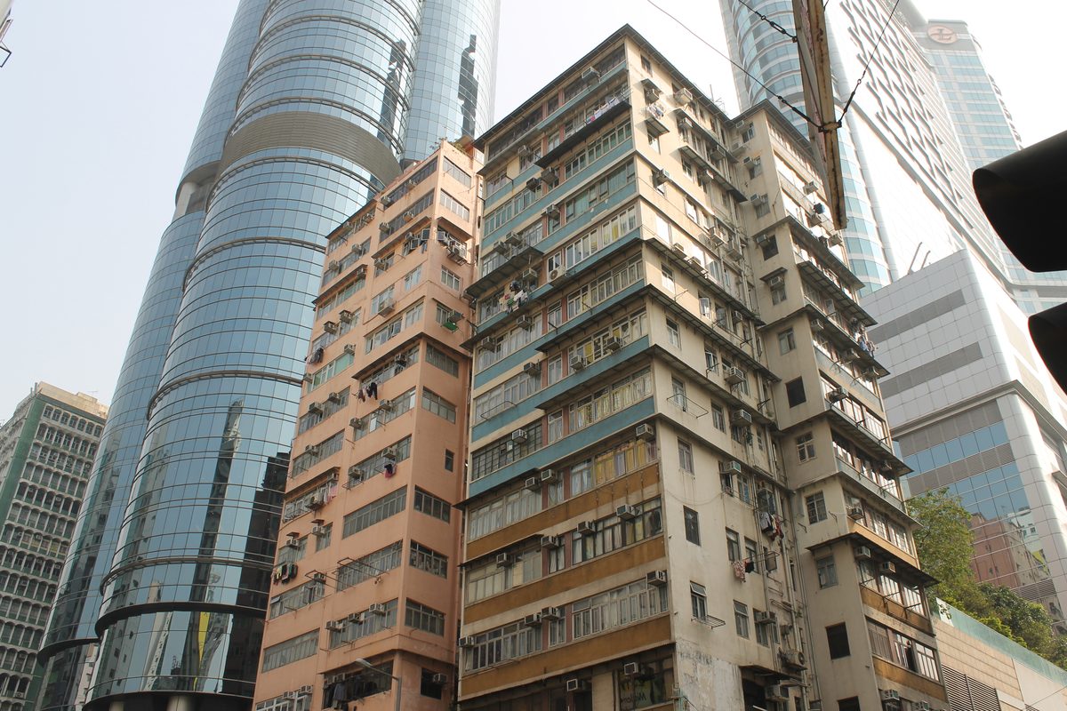 北角皇都兩伙標售 單日套現逾3500萬